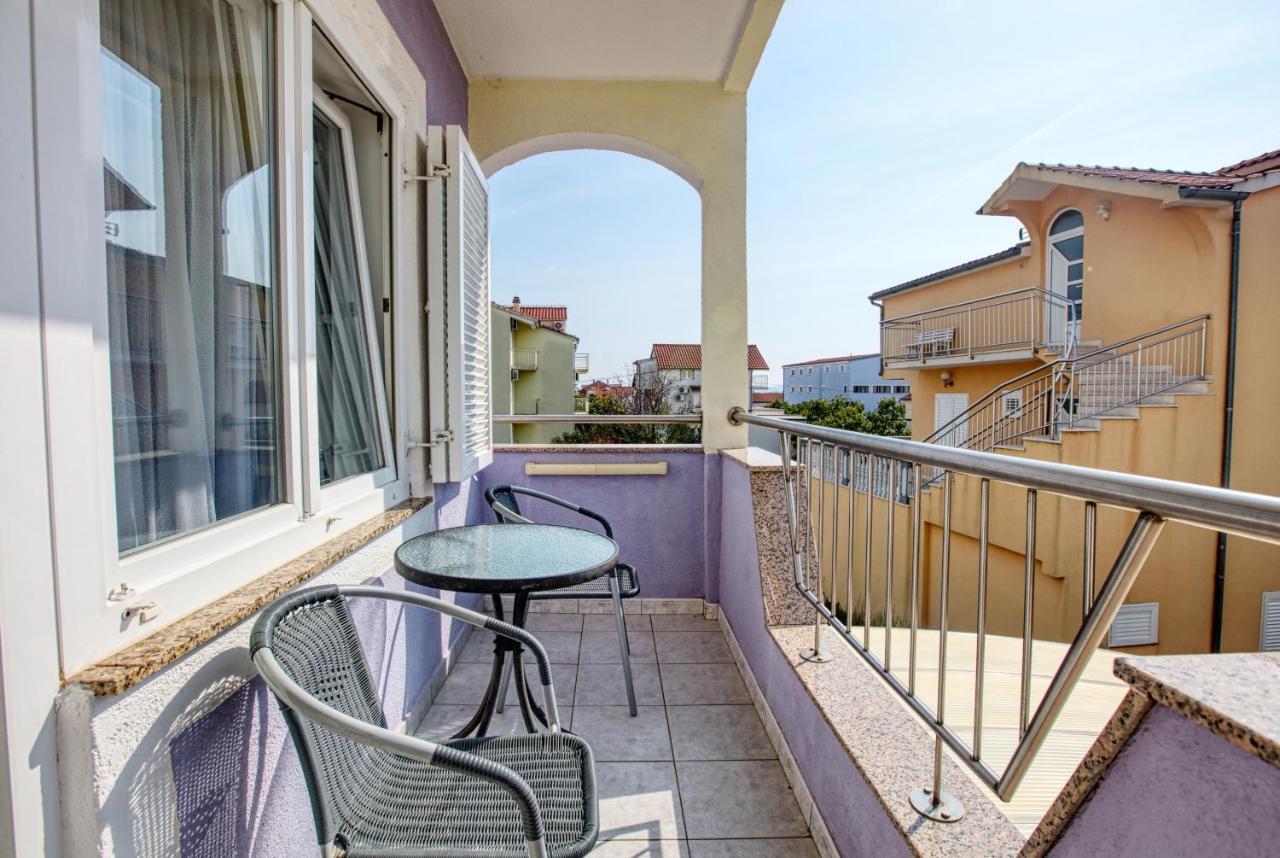 Apartments With A Parking Space Vodice - 6178 المظهر الخارجي الصورة