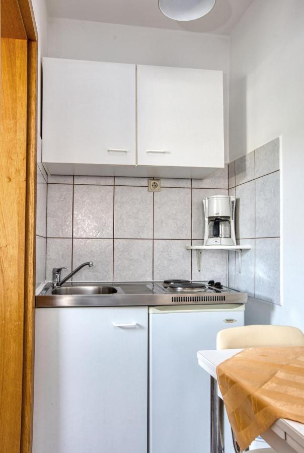 Apartments With A Parking Space Vodice - 6178 المظهر الخارجي الصورة